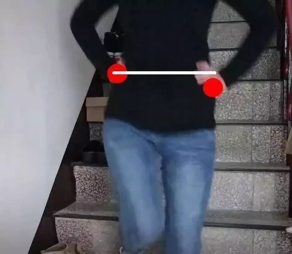 臀部不饱满，走路屁股摇来摇去？这块肌肉你一定要加强