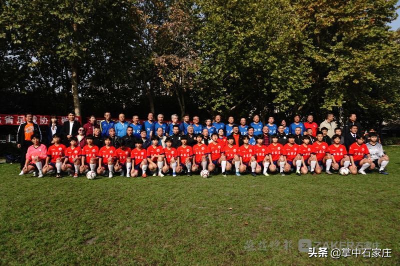 今日，老河北足球人三喜临门