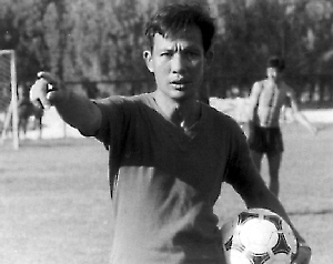 1984年亚洲杯足球赛中国vs科威特,中国足球3比0科威特