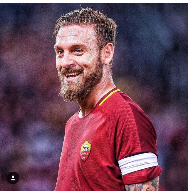 足坛情话,足坛告别德罗西