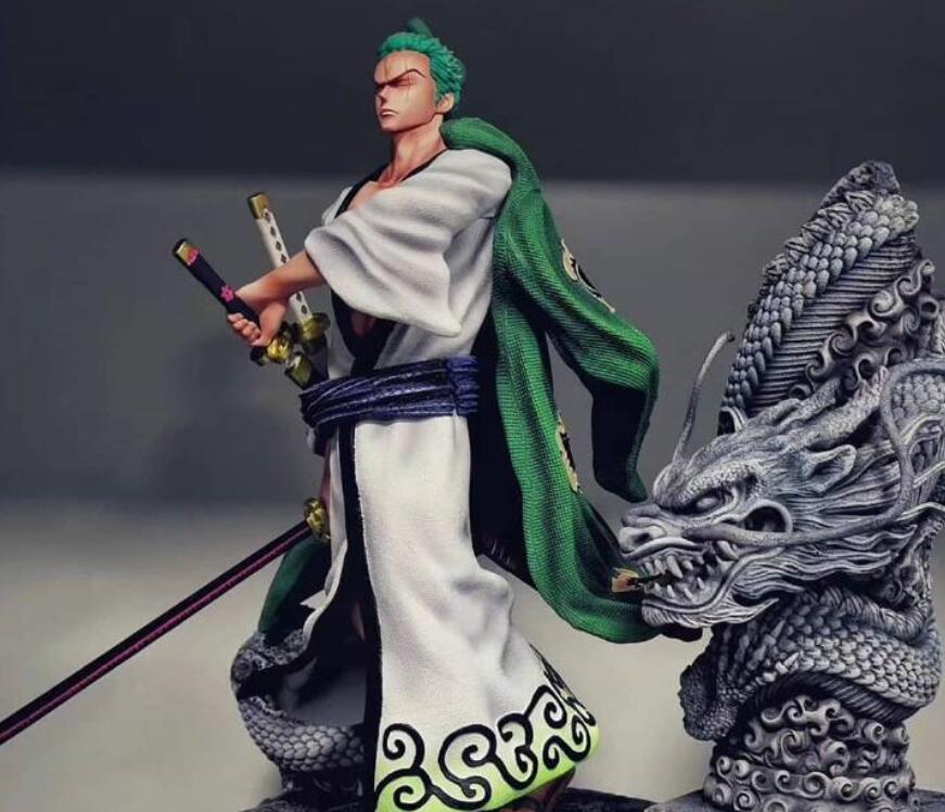 索隆对战鹰眼手办,索隆鹰眼山治路飞手办