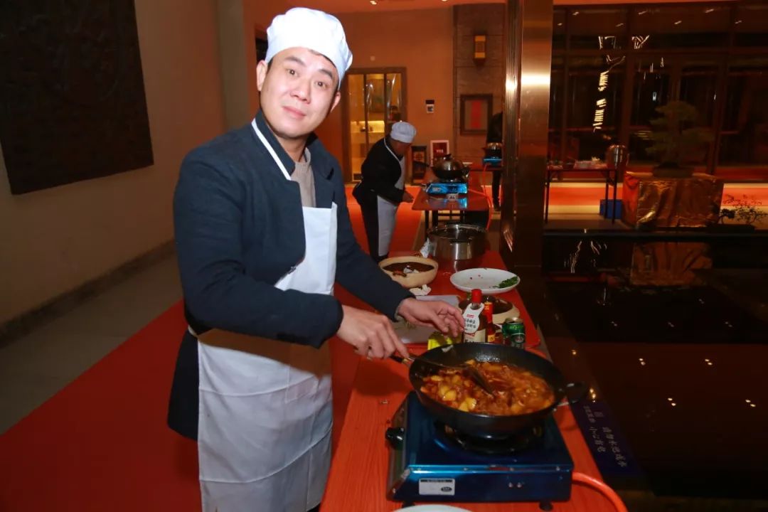 府上有喜丨恭喜*钟金**定王台业主喜提香江百货