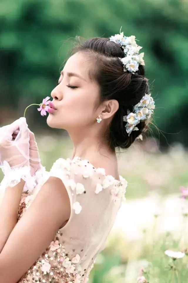 婚礼现场紧张,婚礼上新娘怎样才不紧张