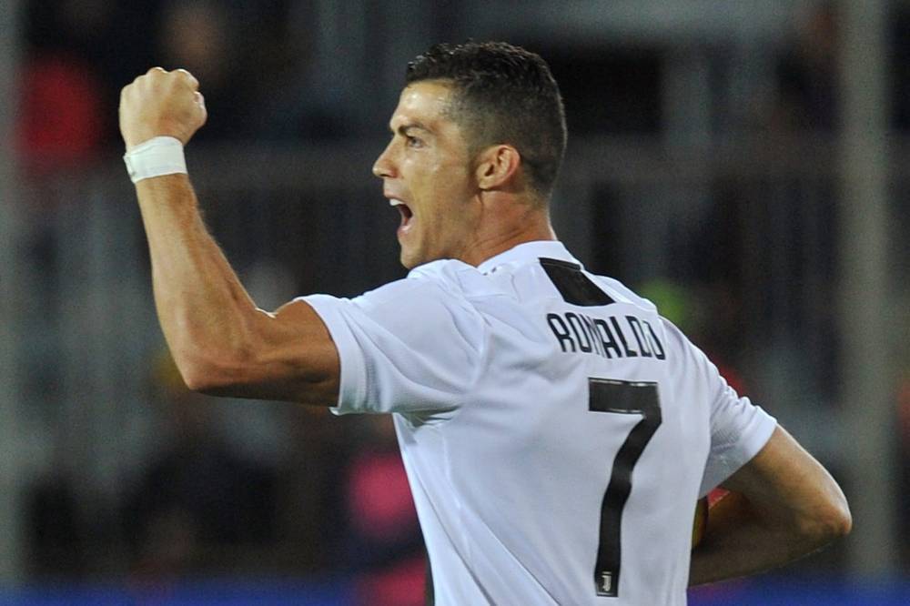 什么时候，C罗可以被“温柔对待”，羡慕梅西，他的“家”在哪？