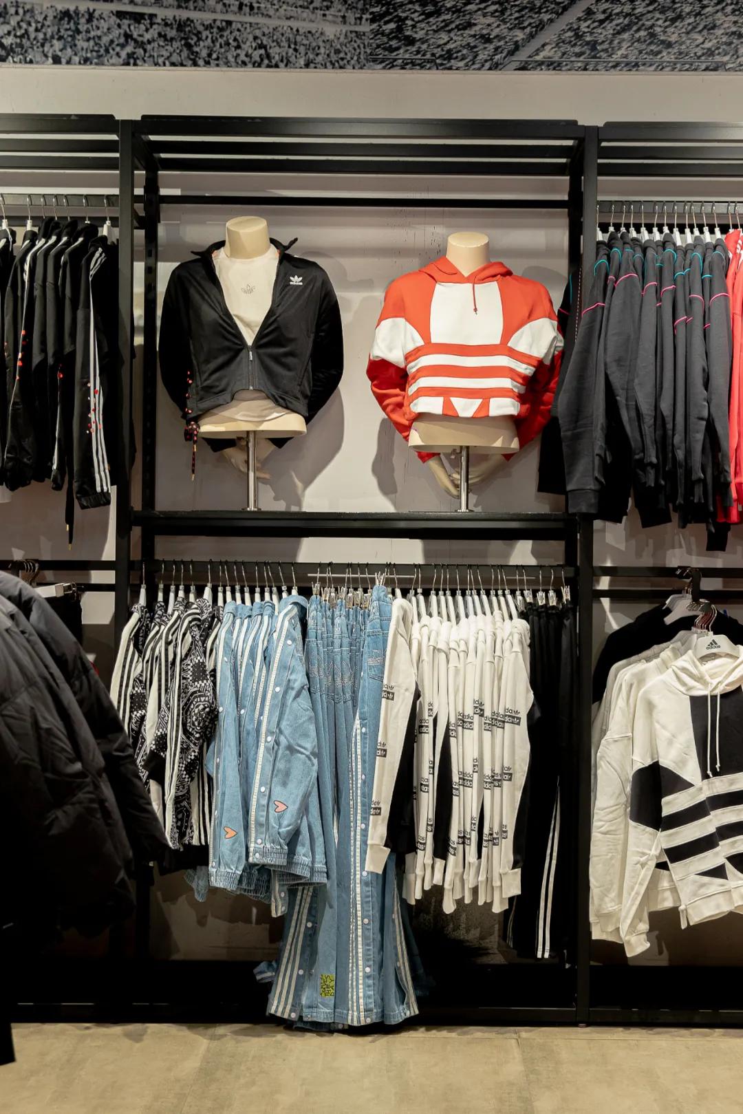 用不着加群拼团！来罗马春天奥莱，做真正的气质名媛