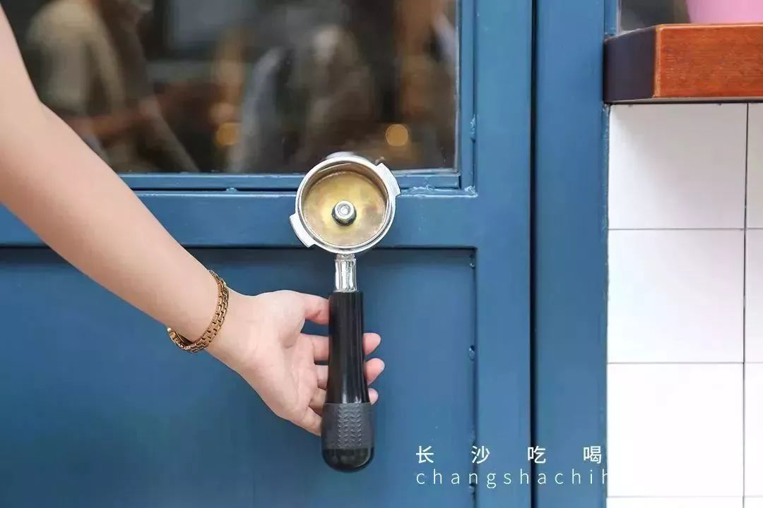 贺龙体育馆附近好吃的小吃,贺龙体育馆附近吃的美食推荐