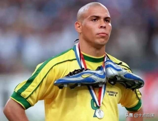 98年世界杯决赛大罗梦游之谜,98世界杯罗纳尔多梦游视频