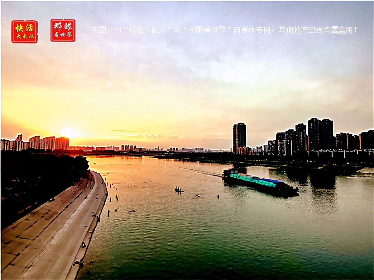 姝︽眽缃戠孩钃濇ˉ,姝︽眽鏈変釜钃濊壊鐨勬ˉ