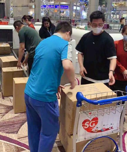 胡海泉四十箱口罩,网友偶遇胡海泉