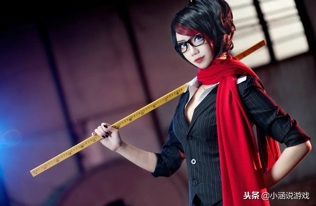 剑姬哪个皮肤最帅,剑姬校长皮肤好看吗