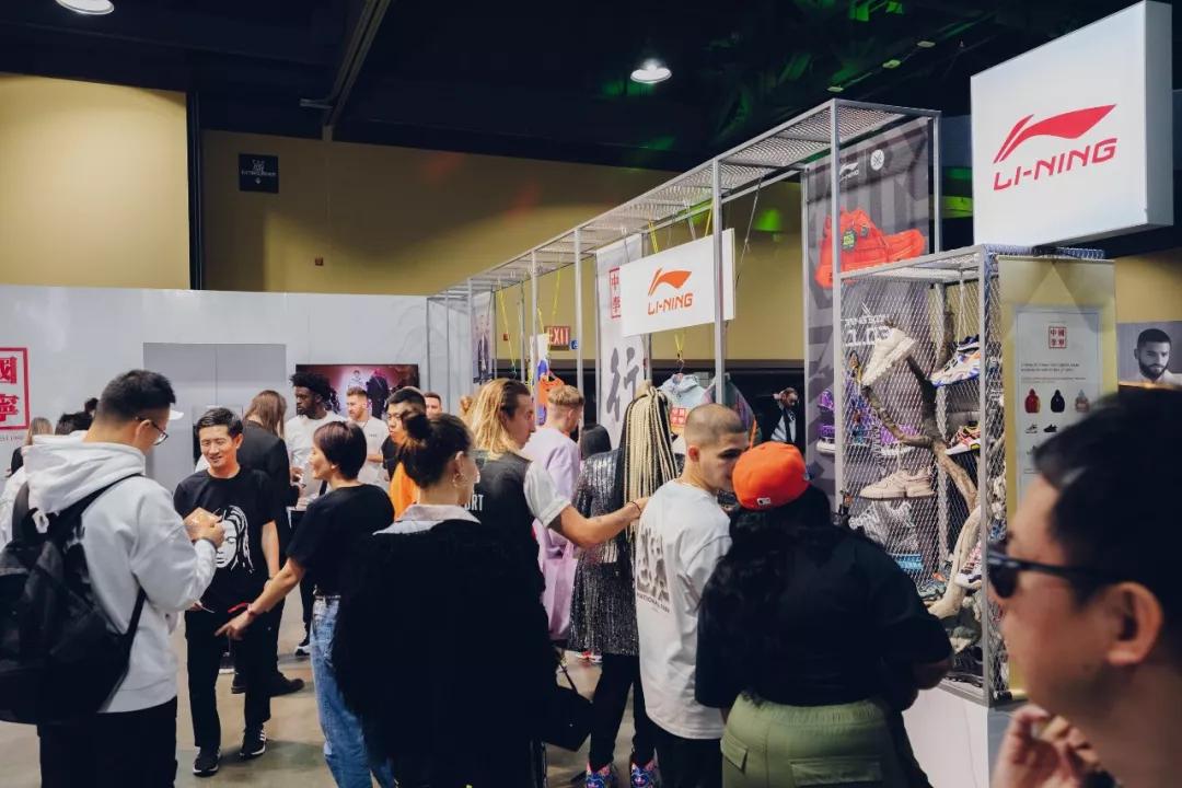 李宁的外套一般多少钱一件,李宁日本专卖