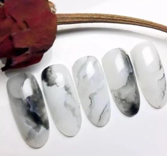 有一种颜色叫blackpink,blackpink黑色火焰美甲