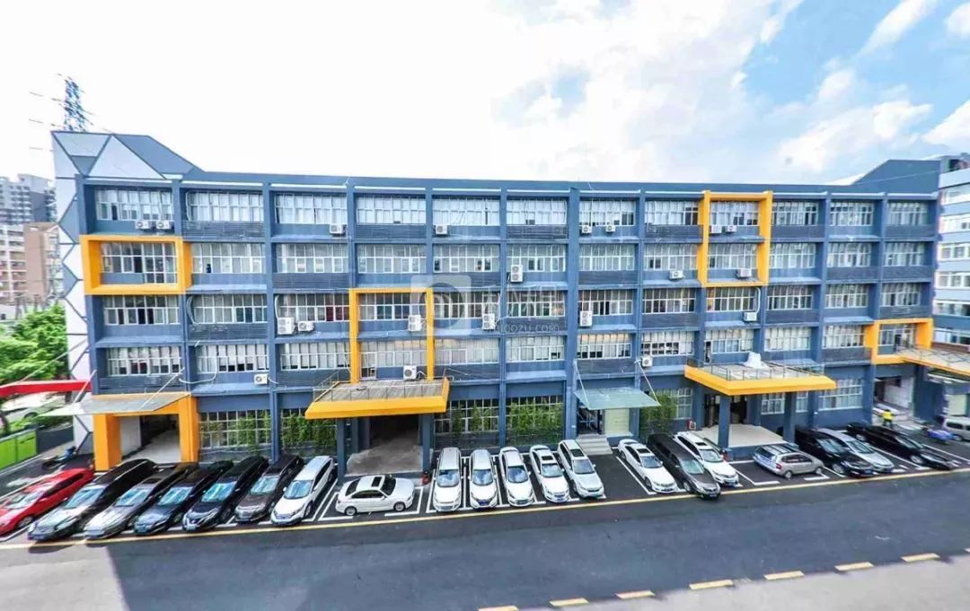 最近广州最火制衣厂,广州制衣厂最出名