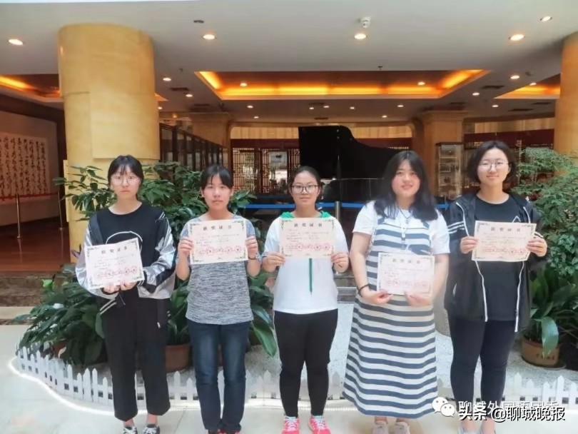 厚培小班教学沃土，铺就栋梁学子之路！聊城市外国语学校：连续创造骄人高考成绩