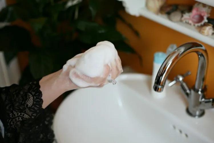 夏季毛孔清爽一夏,夏日毛孔粗大怎么拯救