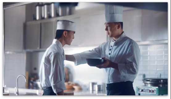 为了兄弟义气我持刀,为了兄弟义气只身一人单挑全校