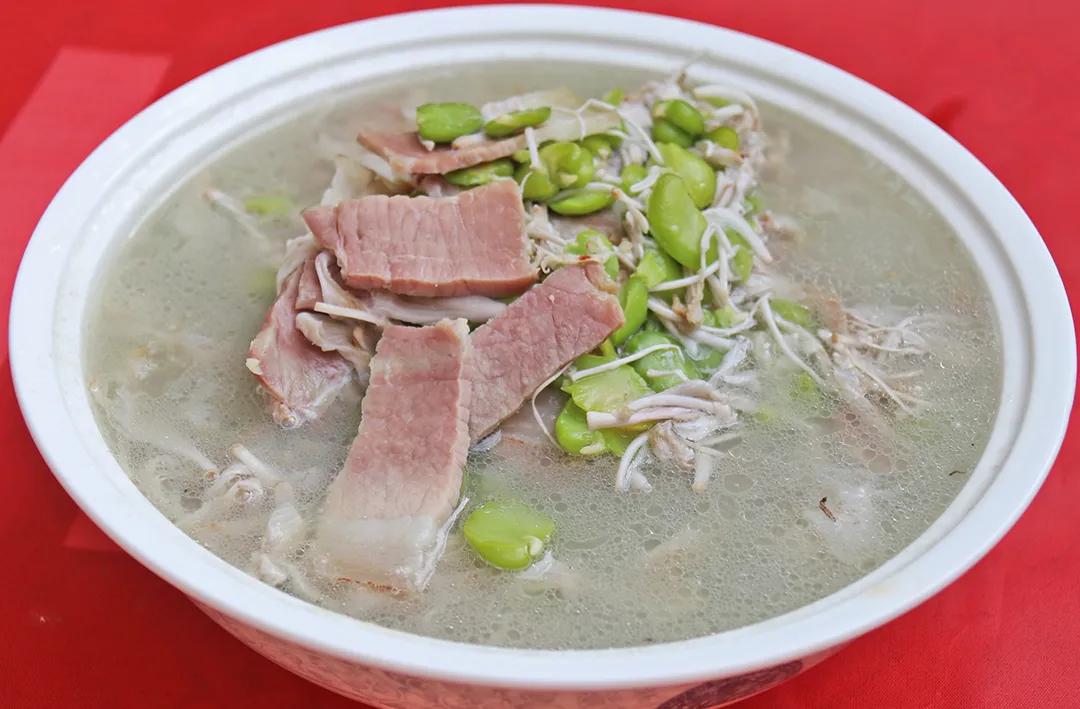 在云南，做一个“花吃”，挺好