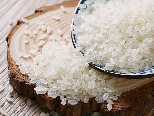 大米里发现了老鼠屎还能吃吗,大米有米虫还能吃吗