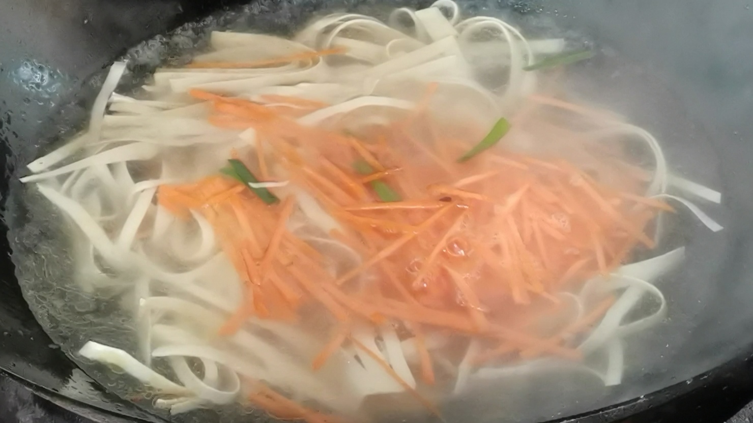 香辣美味好吃又下饭的豆腐皮做法,最好吃的凉拌豆腐皮做法大全集