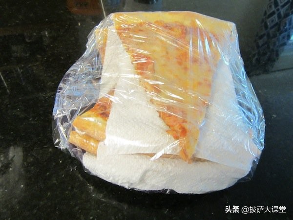 披萨40分钟,披萨60°c解冻多少分钟