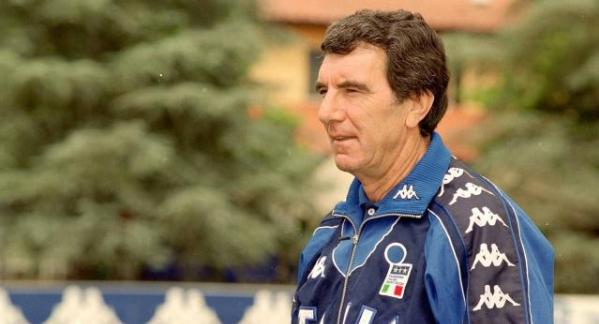 世界足坛最难超越的十大球员,足坛十大猛将排名