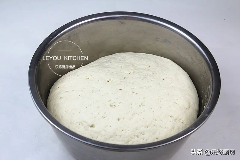 一斤面粉可以做几个油酥烧饼,1斤面粉可以做多少个饼