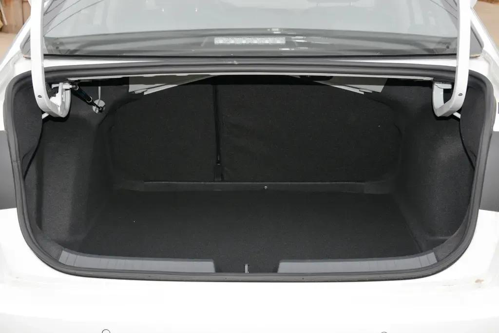 捷达vs7,速腾和捷达vs7哪个值得购买