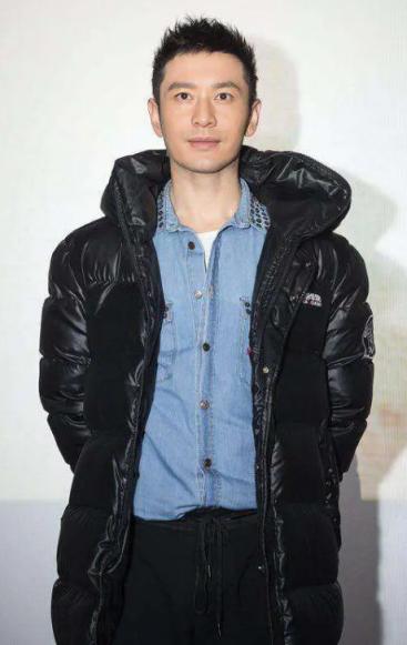 中戏羽绒服新旧版对比,中戏羽绒服和上戏羽绒服哪个好