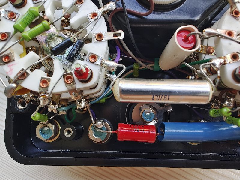 无线电爱好者的第一块表！曾经的一代王者500万用表的前世今生