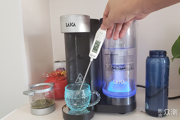 莱卡净饮机和净水器的区别,莱卡直饮滤水壶加热一体机