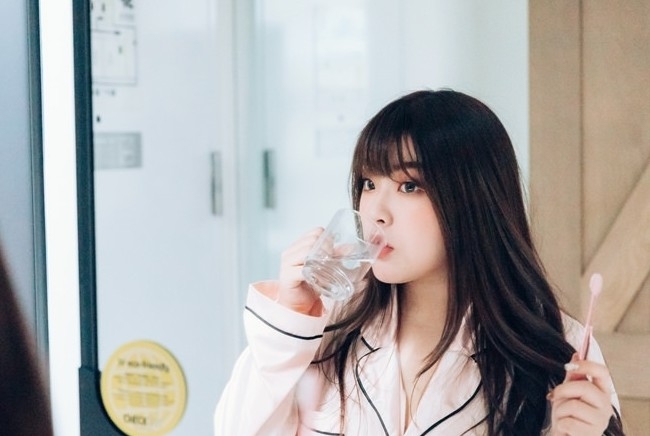 牙黄洗牙对牙齿伤害大吗,牙黄不洗牙可以让牙齿变白