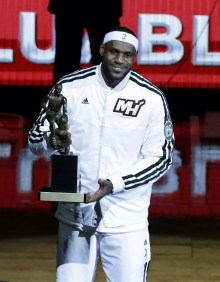 詹姆斯假摔奇才,詹姆斯假摔安德森