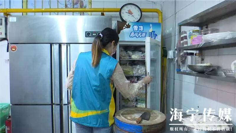 车库起家，被查下架！海宁网红美食店银泰边重生，月销4000-5000单