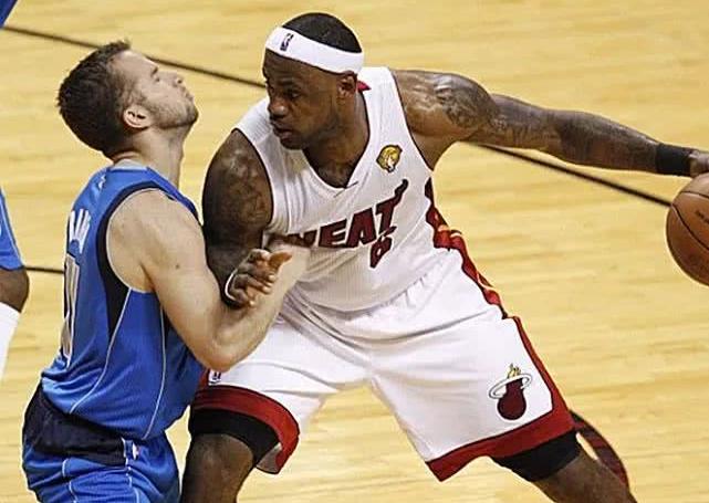 助攻王詹姆斯,东契奇评价詹姆斯今天表现