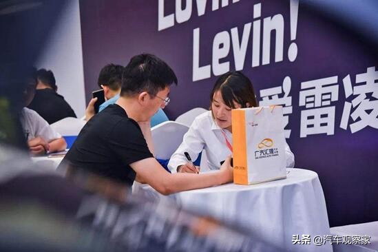 到4s店买车能谈到汽贸的价格吗 (汽贸买车和4s店买车分期一样吗)