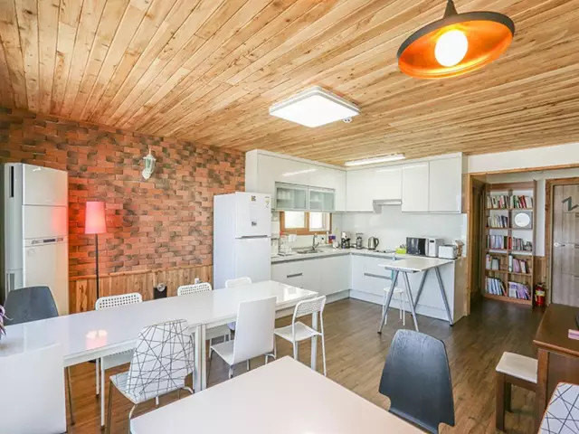 韩国济州岛民宿价格,济州岛住哪里民宿最好