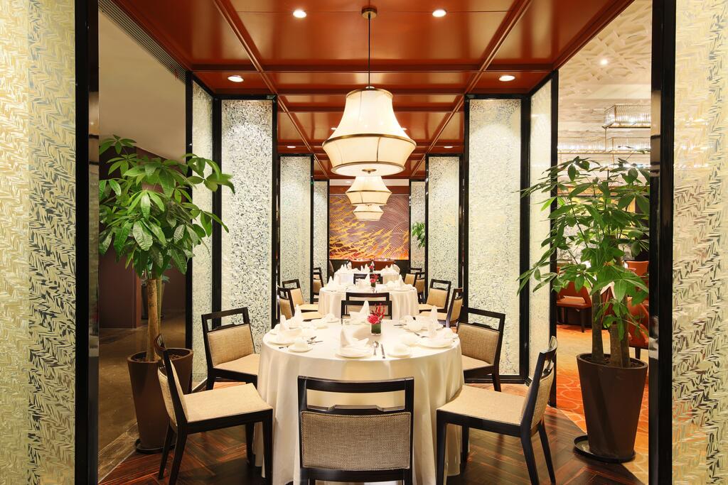 无锡太湖华邑酒店什么档次,无锡太湖华邑酒店游泳池