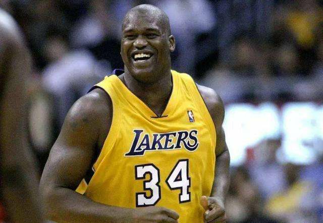 费舍尔湖人队退役球衣,湖人队什么时候退役加索尔球衣