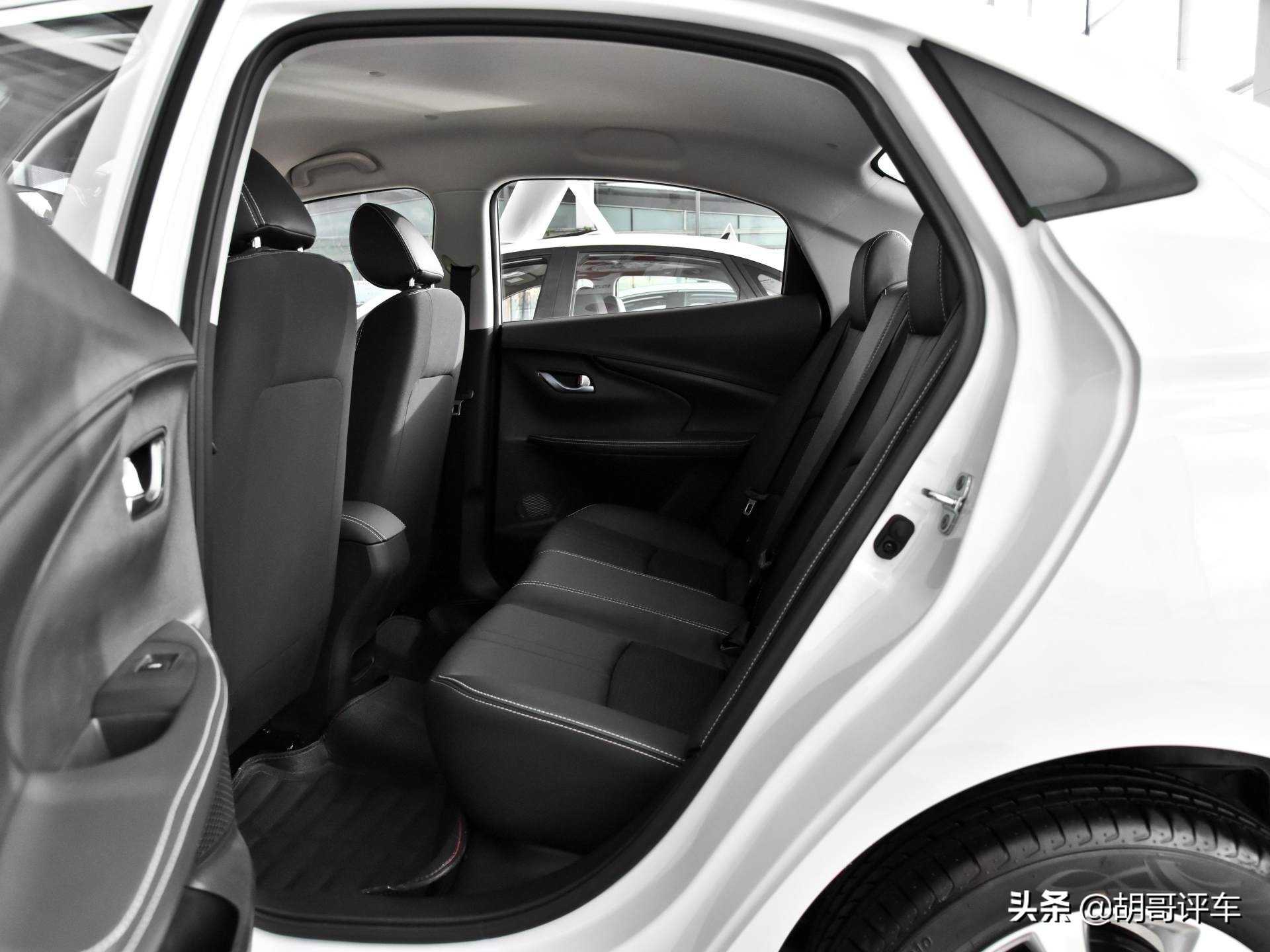 1.4l的车动力,长安悦翔1.4手动评测2015款