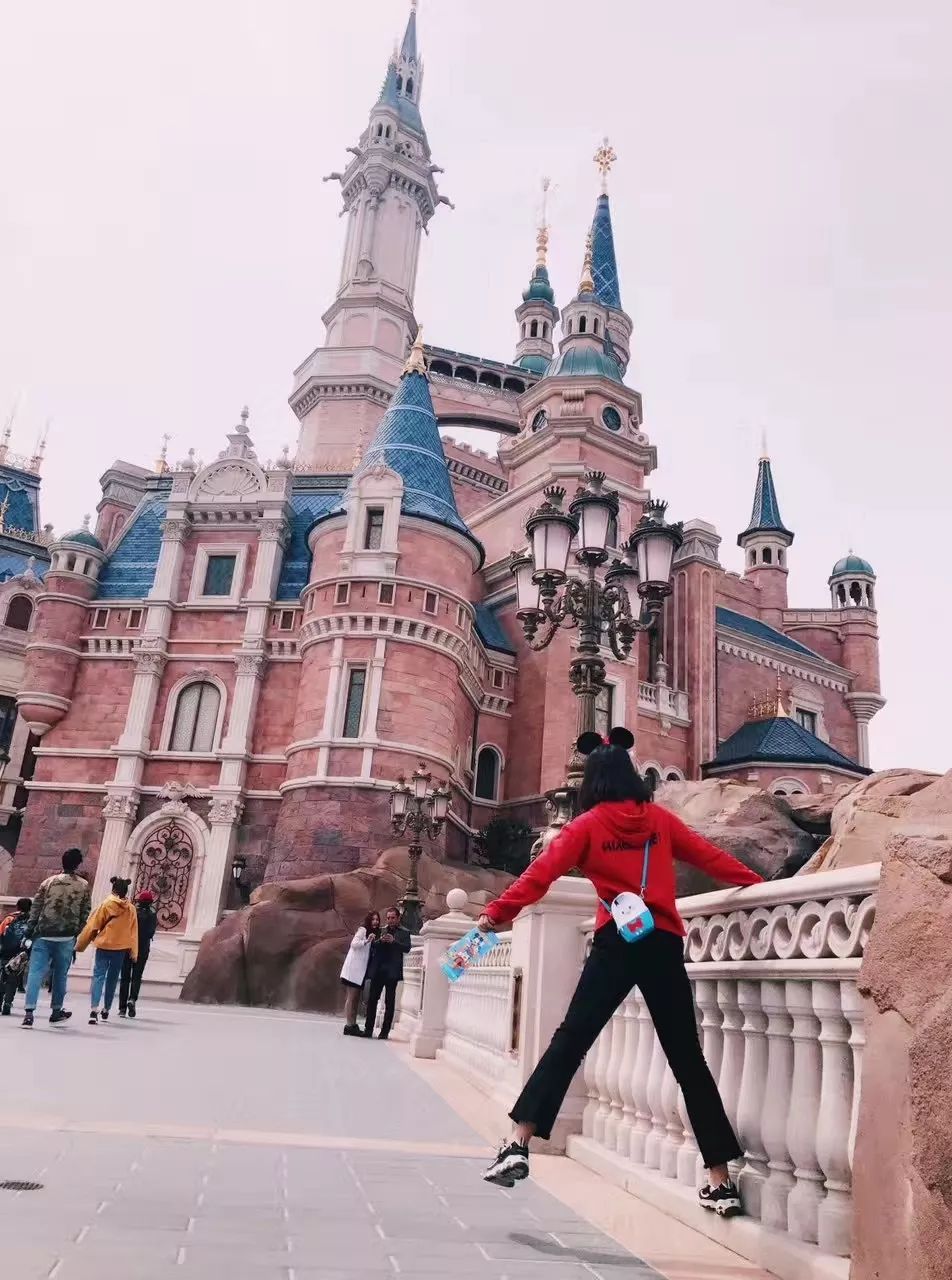 迪士尼必打卡的十个地方,打卡迪士尼纯玩三日