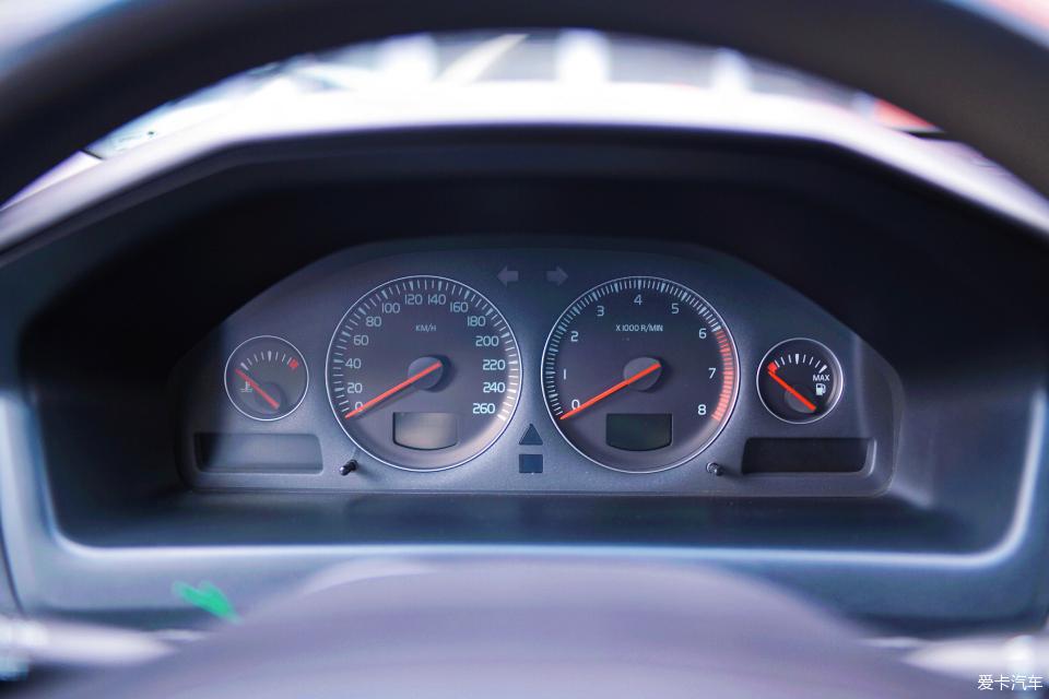 沃尔沃v70两门,2020款沃尔沃v70深度测评