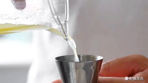 我们开店了，就在老板办公室里