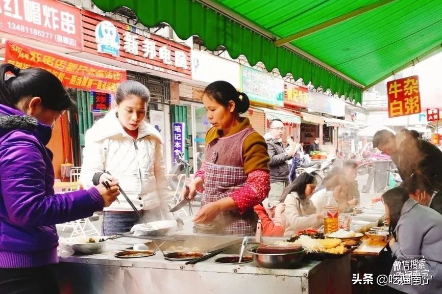 没吃过路边摊的麻辣烫,广西南宁街边老牌牛杂