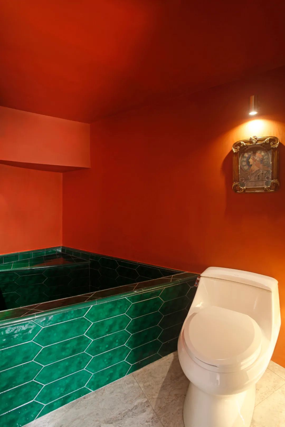 80㎡三口之家，餐厅里种树、可移动儿童房、大浴缸，日子又慢又美