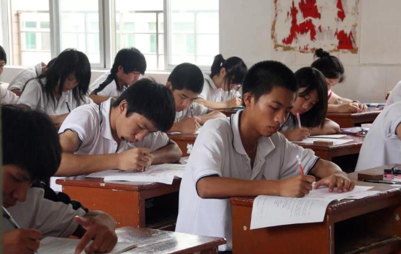 高中生自控力差怎么办？管理学习生活，北大学姐提供3项原则