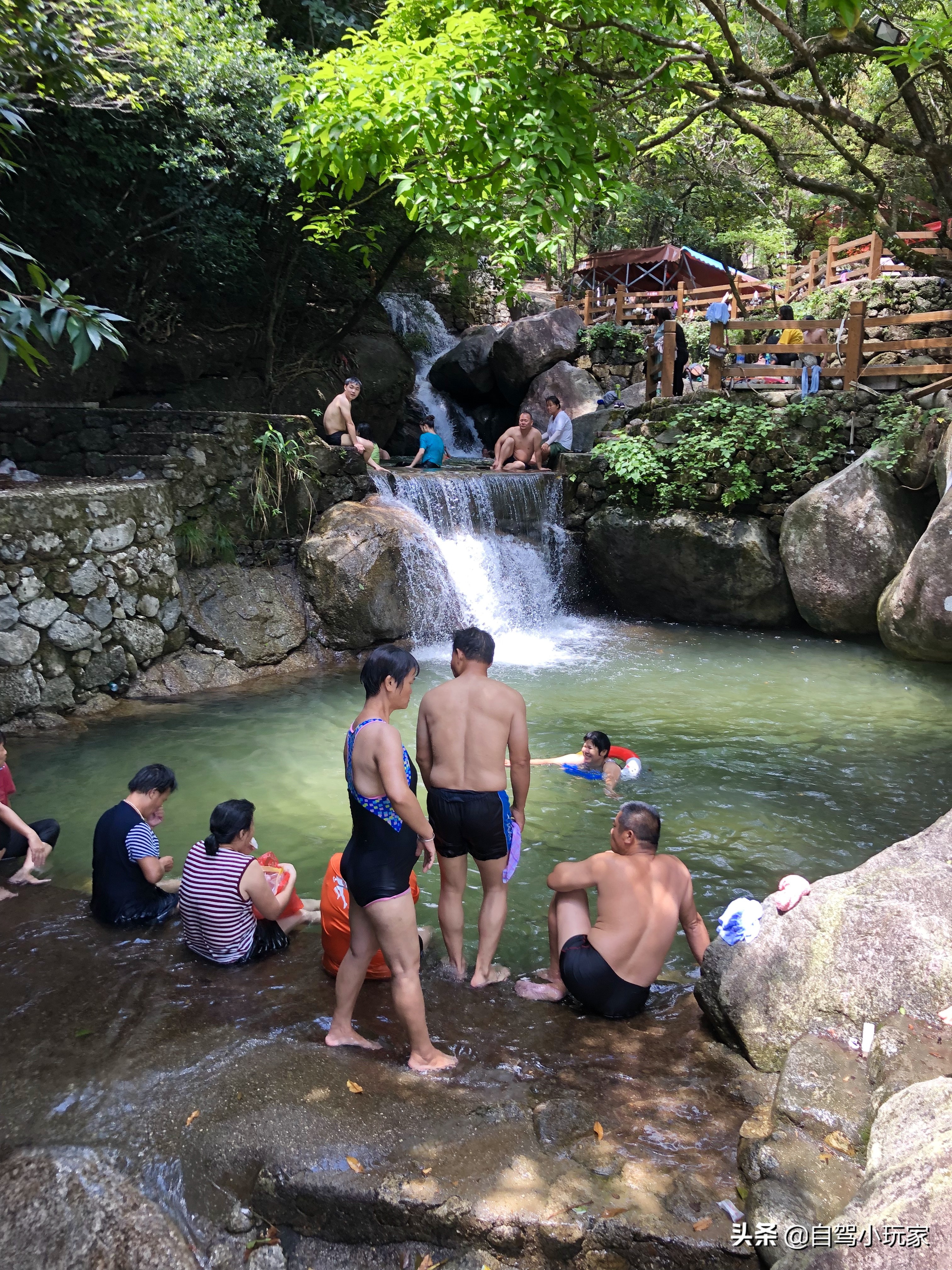 冰泉谷免费景点推荐,冰泉谷有什么好玩的地方