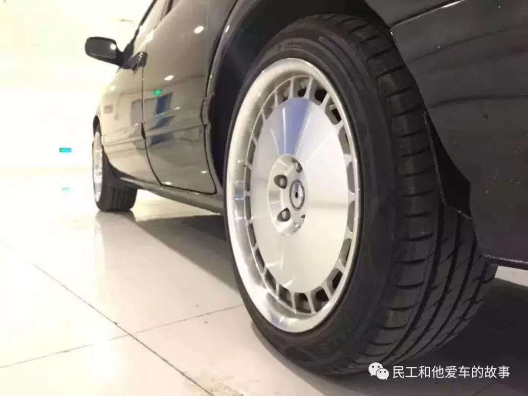 90年尼桑风度,90年代尼桑豪华车