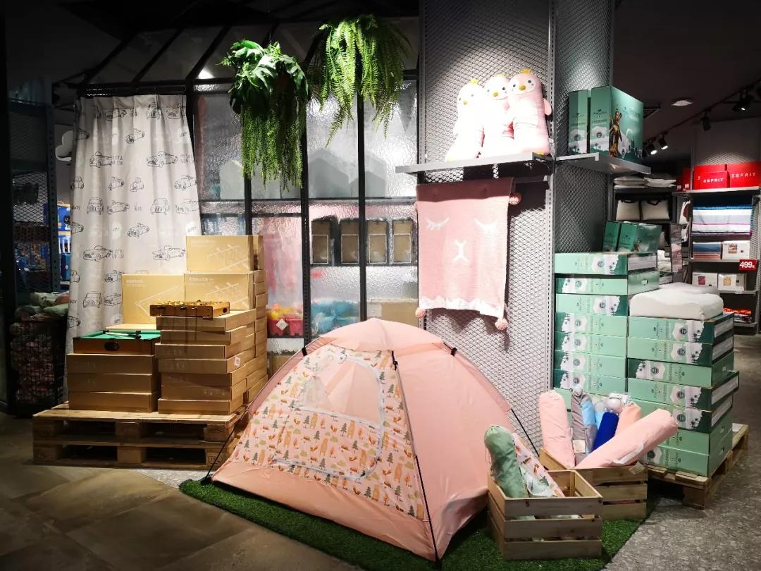 天山路街道百盛优客,天山优客百盛