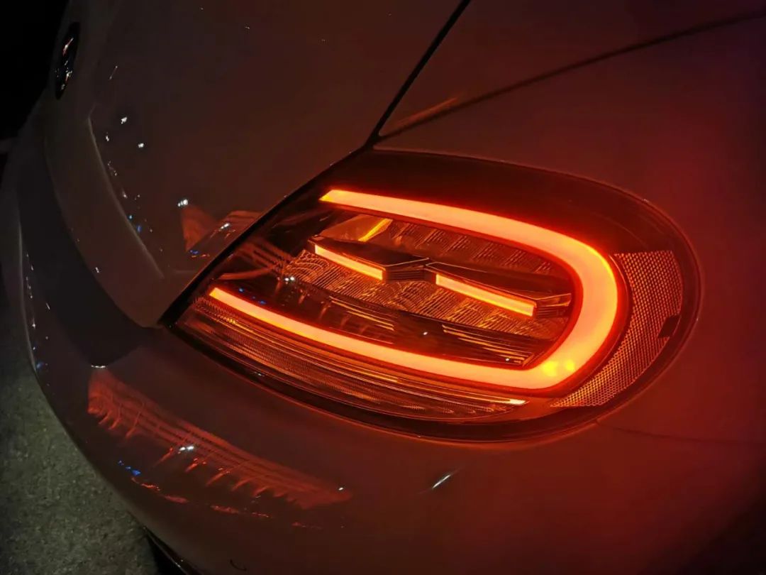 大众甲壳虫这款车怎么样啊,大众甲壳虫适合年轻女性的车