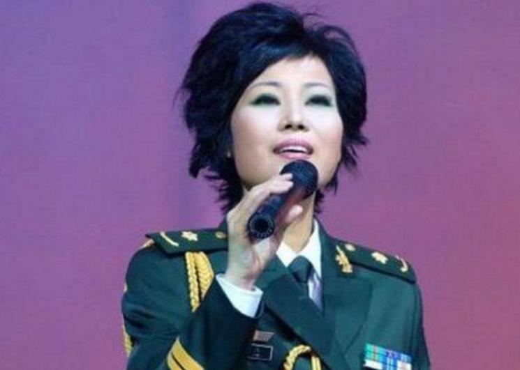 歌唱家叶凡唱歌视频,歌手叶凡去世